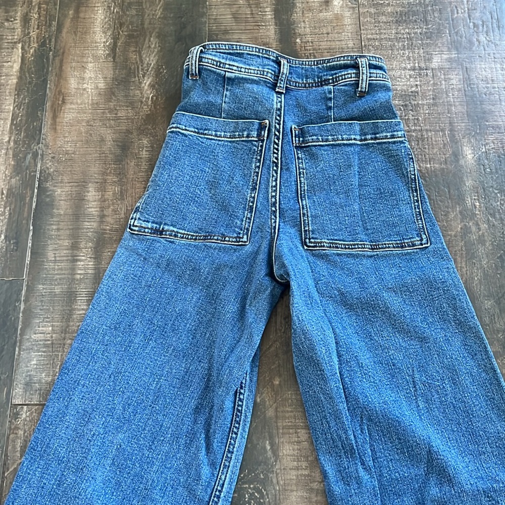 Jeans - Picture 3 of 5